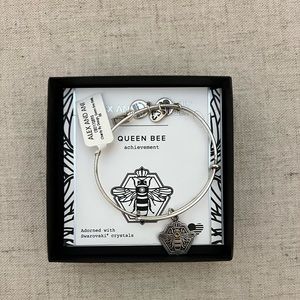 Alex and Ani Queen Bee bracelet - NWT